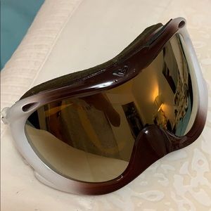 Roxy Women’s snowboarding goggles